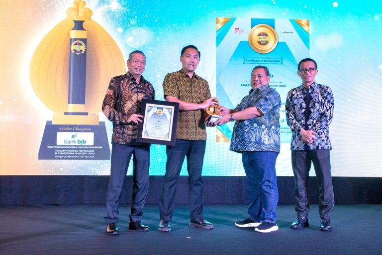 bank bjb Raih 2 Penghargaan The Asian Post The Best Regional Champion 2025