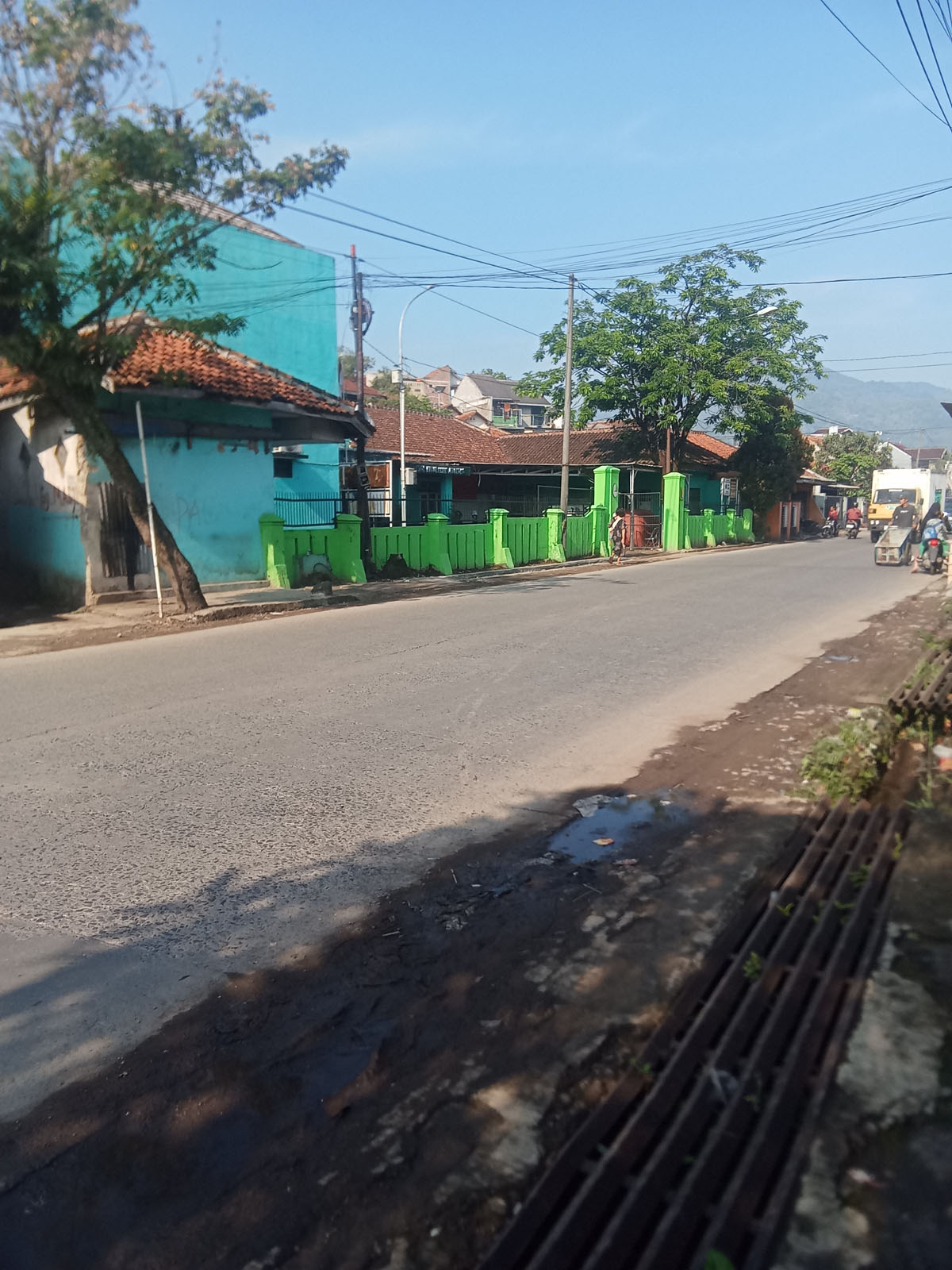 Berita photo. Kantor Pemerintahan Desa/Kel Menggunakan Cat Warna HAS PKB Apa Maksudnya